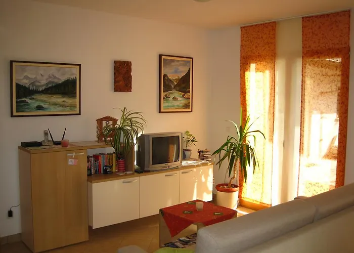 House Cviter Lägenhet